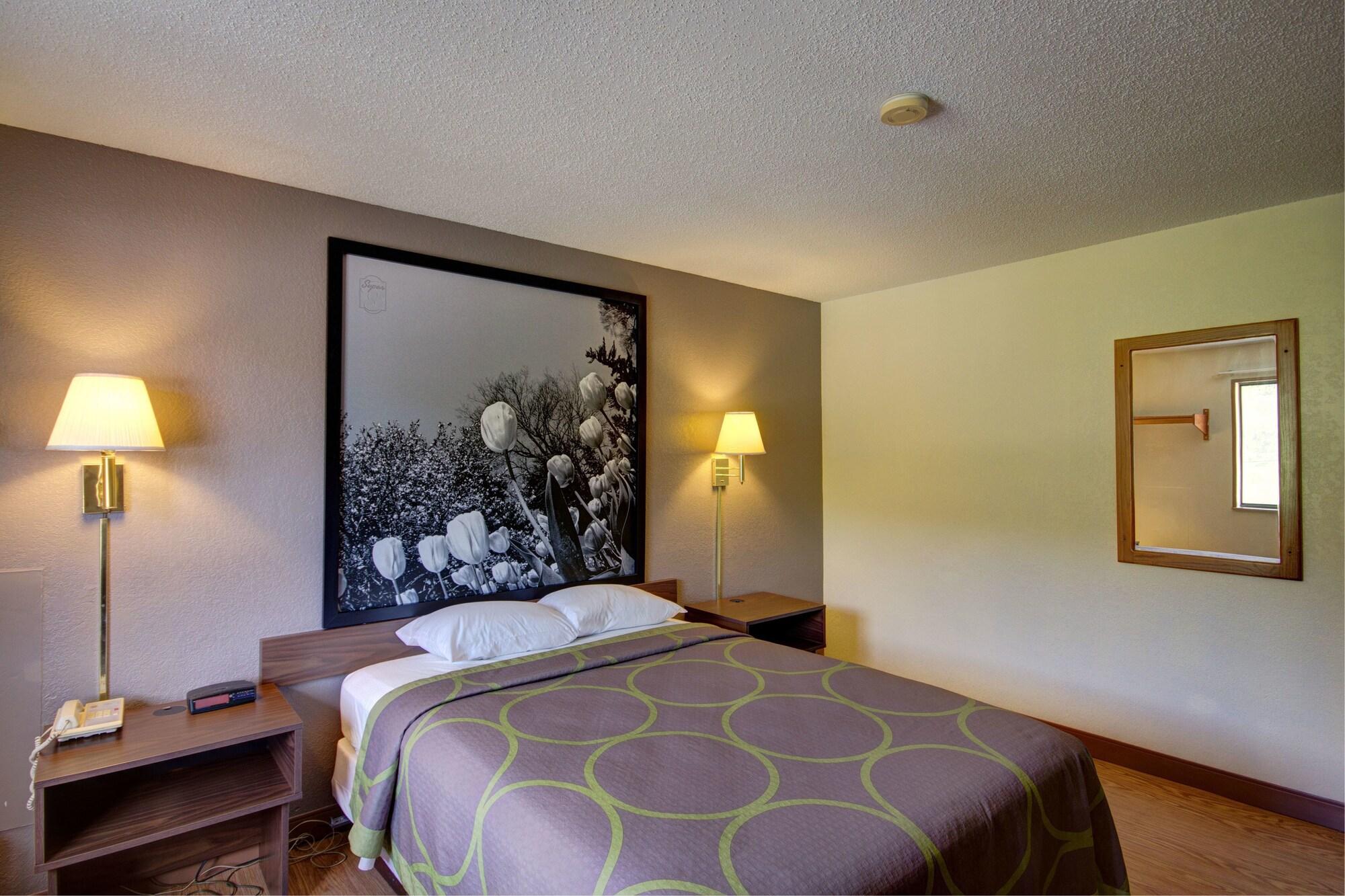 Super 8 By Wyndham Zanesville Εξωτερικό φωτογραφία